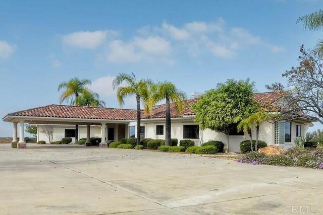 Detail Gallery Image 4 of 52 For 13590 Anthony Ridge Rd, Valley Center,  CA 92082 - 3 Beds | 4/1 Baths