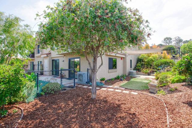 Detail Gallery Image 33 of 42 For 597 via Cantebria, Encinitas,  CA 92024 - 2 Beds | 2/1 Baths