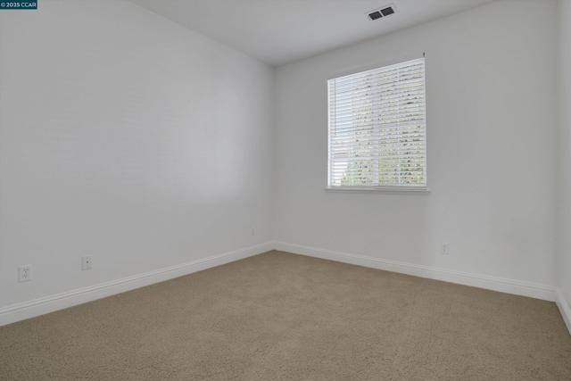 1411 Granite Creek Dr, Patterson CA: https://media.crmls.org/mediaz/f15a6029-40c4-476f-a0ac-fd4652b19518.jpg