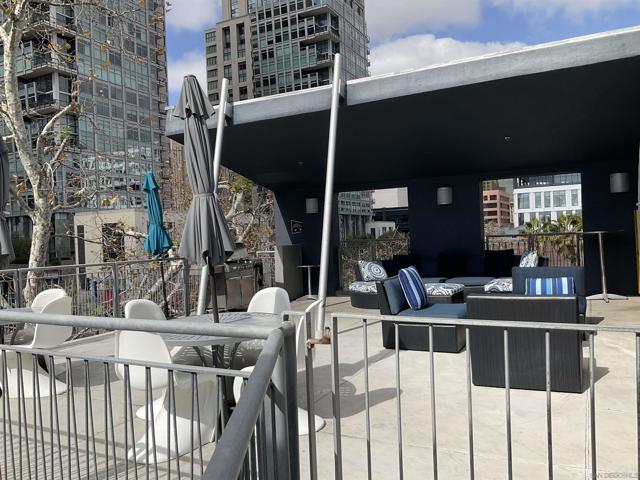 101 Market St., San Diego CA: https://media.crmls.org/mediaz/f15aabdb-69e2-4438-9c27-58a34cf2853d.jpg