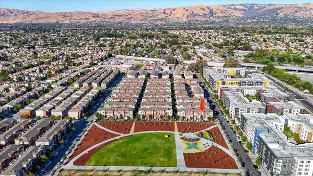 1011 Bellante Lane, San Jose CA: https://media.crmls.org/mediaz/f15b0dc1-e472-4483-a4ca-12fd115260d2.jpg