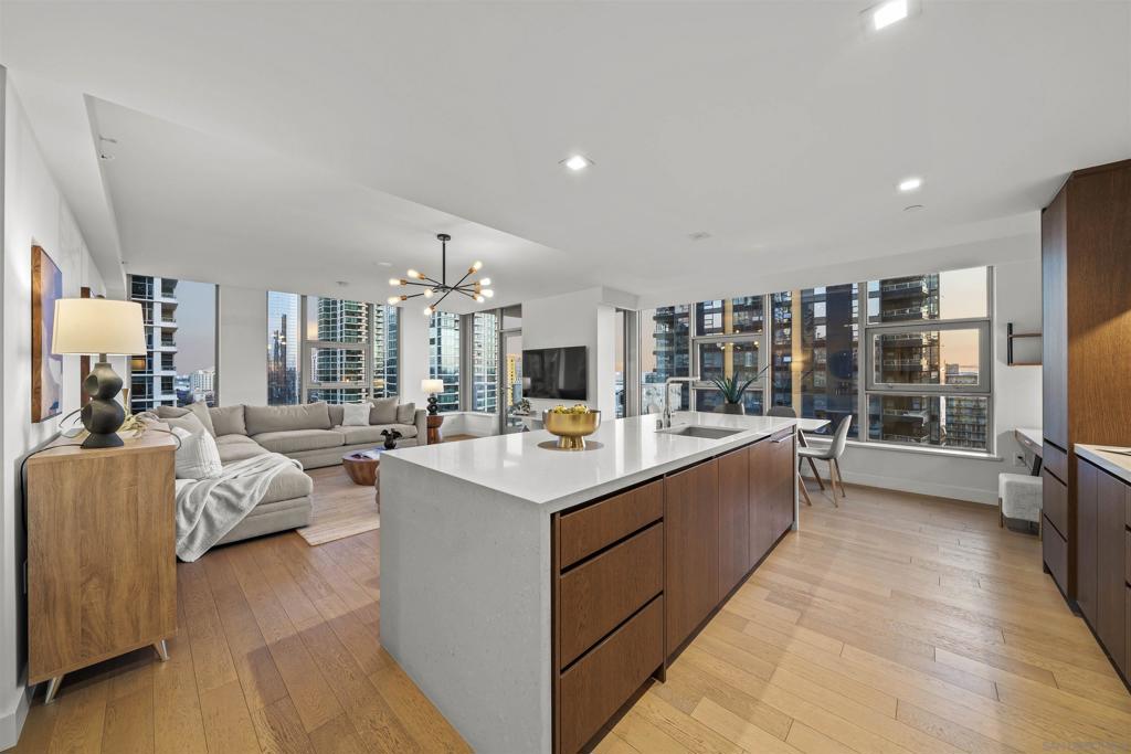 1388 Kettner - photo 16