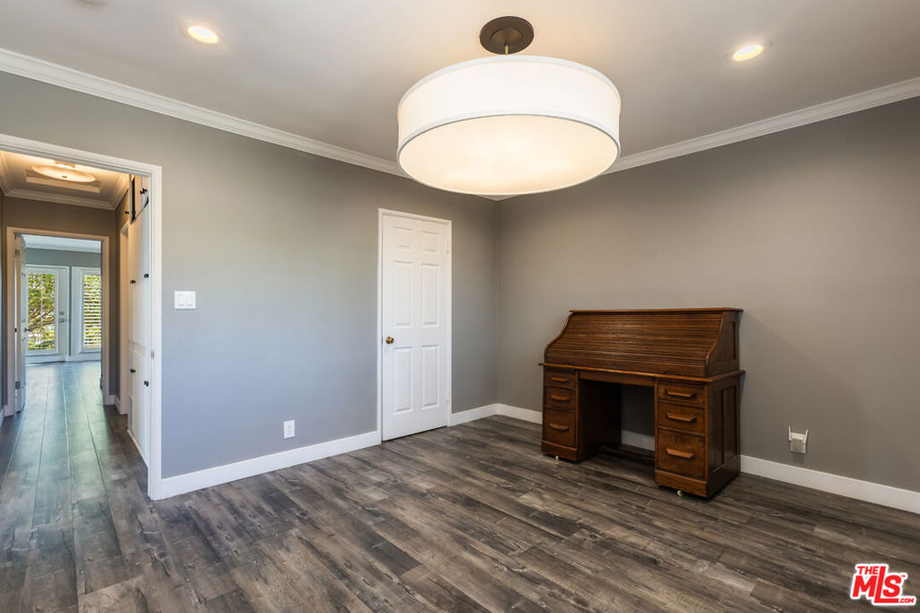 MLS #26851331 image #27