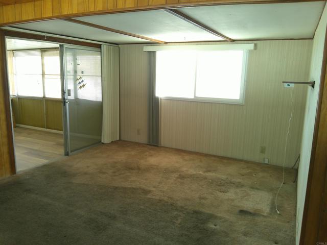 Detail Gallery Image 6 of 21 For 410 S 1st St Spc 62,  El Cajon,  CA 92019 - 2 Beds | 2 Baths