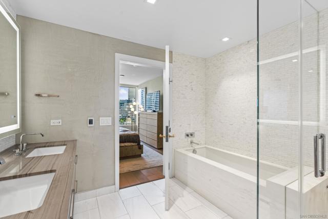 888 W E Street, San Diego CA: https://media.crmls.org/mediaz/f15f6e3c-72eb-485c-ad67-572ba2598c32.jpg