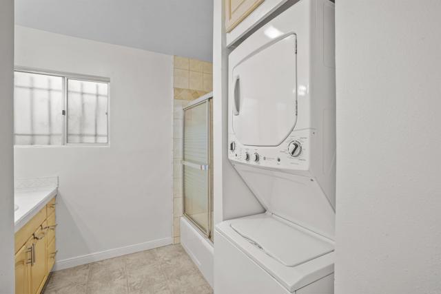 Detail Gallery Image 24 of 47 For 2610 Torrey Pines Rd #C21,  La Jolla,  CA 92037 - 2 Beds | 2 Baths