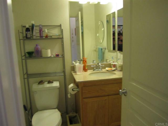 742 Mariposa Circle, National City CA: https://media.crmls.org/mediaz/f162f72d-d370-40b9-b242-da43fe3552a8.jpg