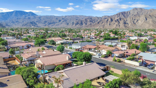 Image 59 of 64 For 52680 Avenida Martinez