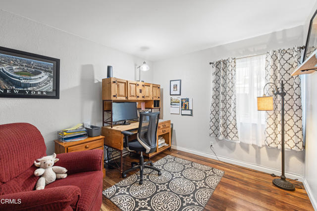 Detail Gallery Image 14 of 28 For 1420 Joliet Pl, Oxnard,  CA 93030 - 4 Beds | 2 Baths