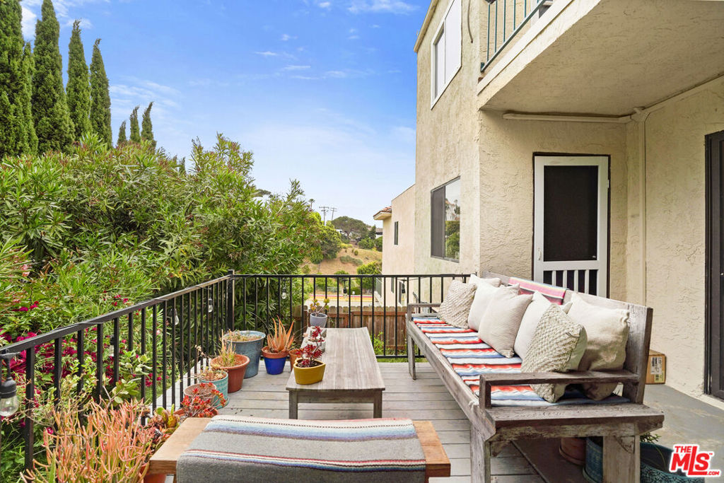 6472 Cavalleri Road