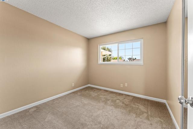 4754 Zinnia Ct., Livermore CA: https://media.crmls.org/mediaz/f16747c4-beaa-47d7-be27-782bcfb2c36f.jpg