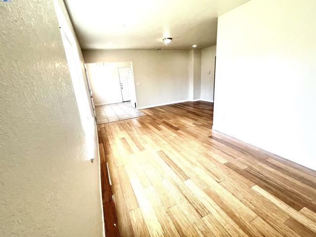 6223 Dairy Ave, Newark CA: https://media.crmls.org/mediaz/f1683f75-3fea-46d2-b25c-09c072d73428.jpg