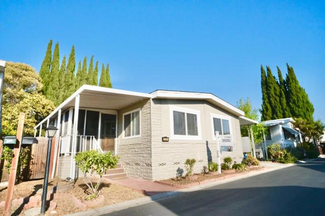 2151 Oakland Road, San Jose CA: https://media.crmls.org/mediaz/f168b3e8-4c4c-4430-b819-c7be97313dce.jpg