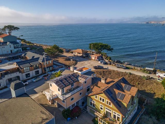 1207 Danmann Avenue, Pacifica CA: https://media.crmls.org/mediaz/f169a819-6235-4f3c-a0c6-ccd2443de92e.jpg