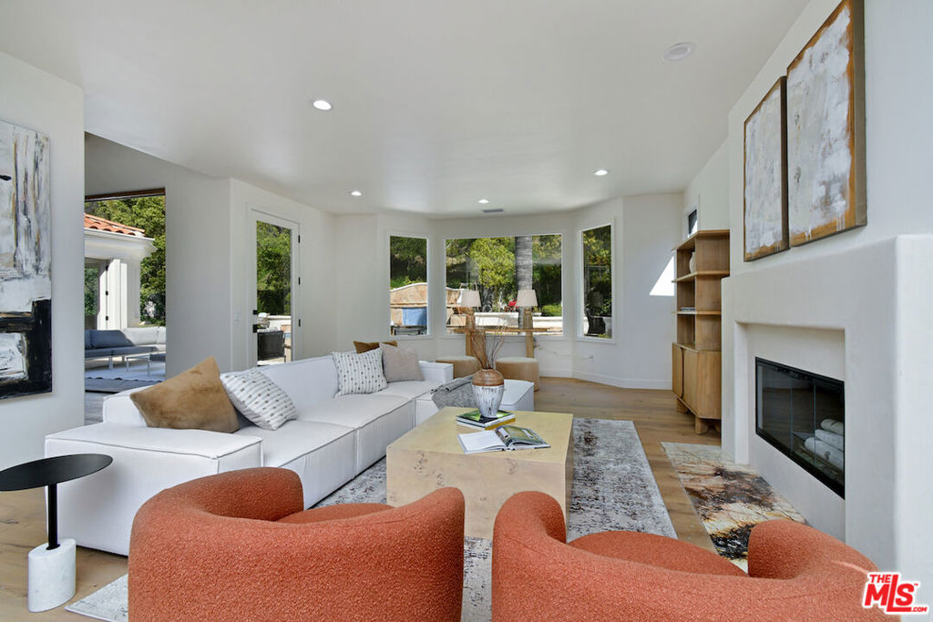 MLS #26858919 image #17