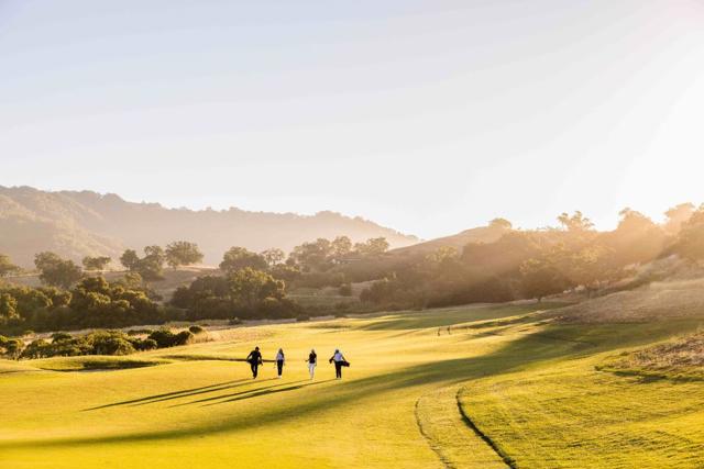 29 Arroyo Sequoia, Carmel CA: https://media.crmls.org/mediaz/f16b3423-b972-4a1f-94ad-0ad3e5fbd935.jpg