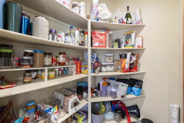 6433 Dehesa Road, El Cajon CA: https://media.crmls.org/mediaz/f16b5a2a-8fe7-4efe-9592-887cbf8a4b9c.jpg