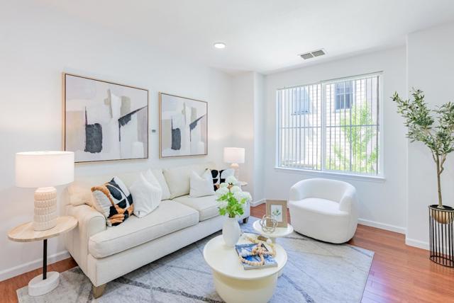 227 Peppermint Tree Terrace, Sunnyvale CA: https://media.crmls.org/mediaz/f16c0d03-5a63-429a-81e7-a220754743a4.jpg