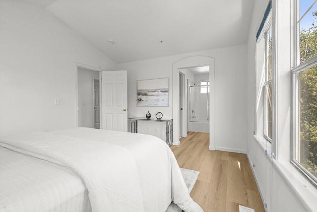 87 Chester Circle, Los Altos CA: https://media.crmls.org/mediaz/f16c7d87-7b6e-413c-ba2a-1e7076330a7d.jpg