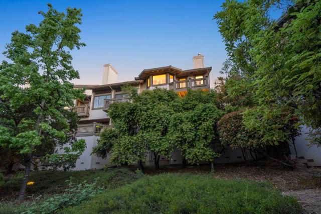 5958 Dry Oak Drive, San Jose CA: https://media.crmls.org/mediaz/f16d8a44-e24c-4323-8b49-d6553b02be48.jpg