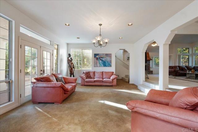 Detail Gallery Image 7 of 34 For 4546 Conrad Dr, La Mesa,  CA 91941 - 4 Beds | 3 Baths