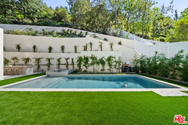 10950 Verano Road, Los Angeles CA: https://media.crmls.org/mediaz/f17028e7-105f-4b98-addf-601de37ae1b1.jpg
