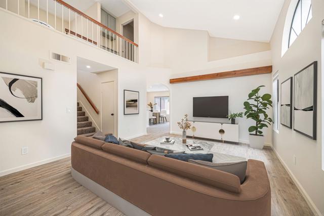 Detail Gallery Image 5 of 34 For 2369 Ravenwood Dr, Lemon Grove,  CA 91945 - 3 Beds | 2/1 Baths