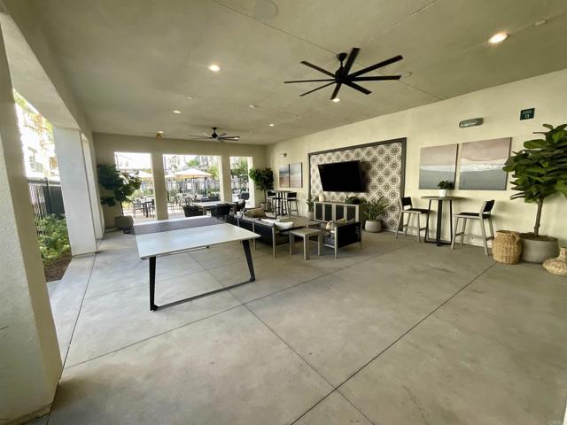 Detail Gallery Image 30 of 45 For 419 Atlas, Escondido,  CA 92025 - 2 Beds | 2/1 Baths