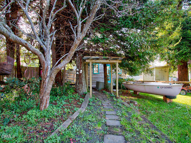 Detail Gallery Image 43 of 73 For 17750 Barbizon Ln, Fort Bragg,  CA 95437 - 3 Beds | 2 Baths