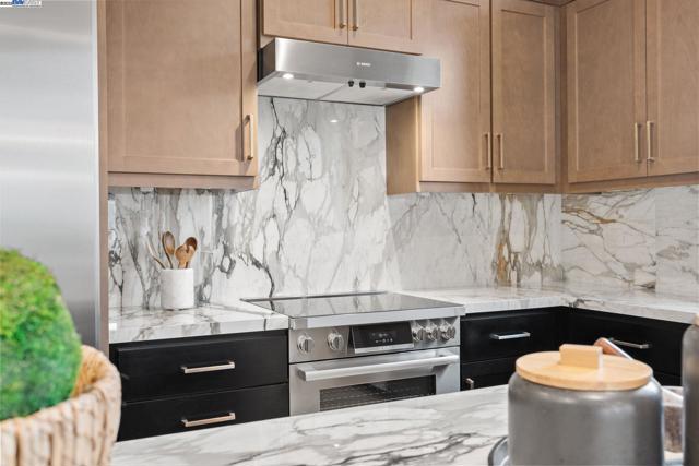 985 Harcot Court, San Jose CA: https://media.crmls.org/mediaz/f1735b1b-d06c-4951-a4a7-61c313d89140.jpg