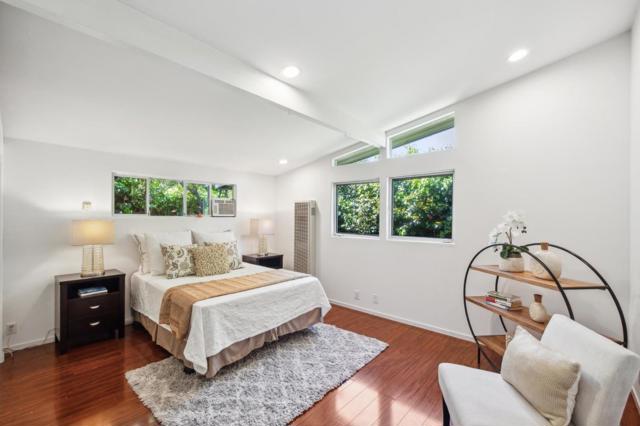 342 Carolina Lane, Palo Alto CA: https://media.crmls.org/mediaz/f1738b8e-be3b-454d-a390-c7eaccb8635d.jpg