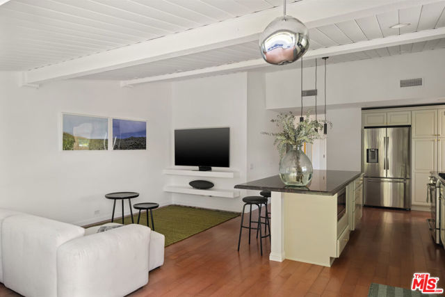 Drew Fenton | 1279 El Hito Circle Pacific Palisades CA | MLS: 7358476