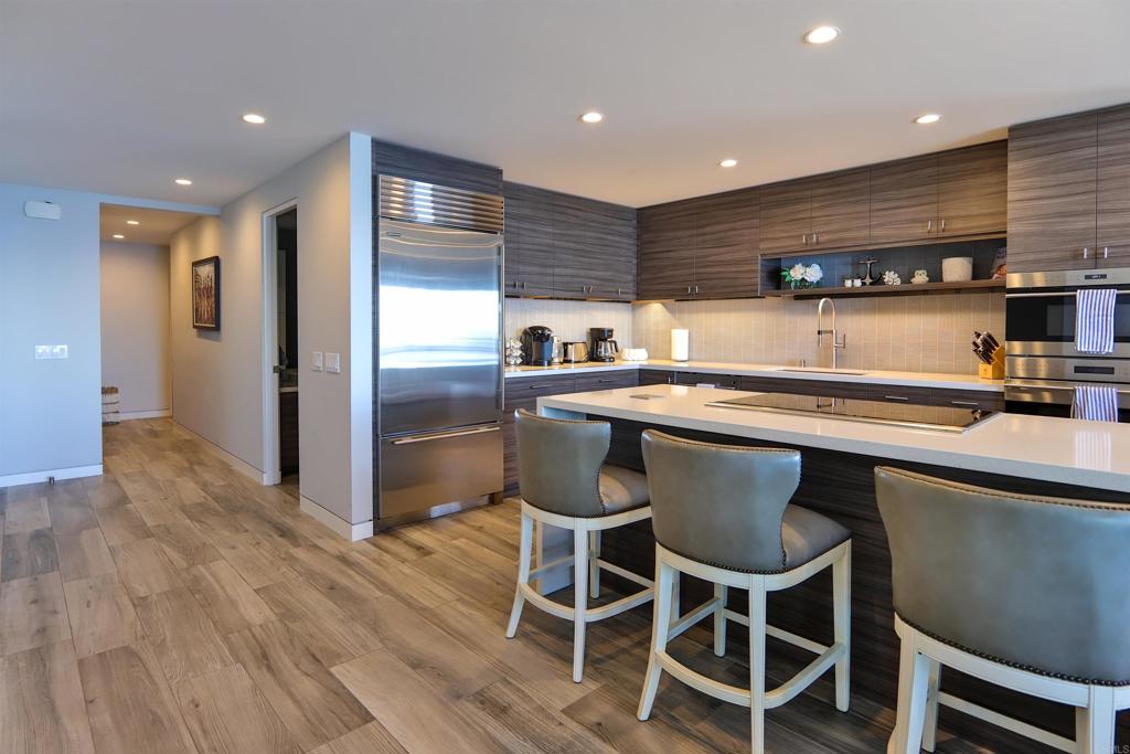 861 Beachfront Drive - photo 2