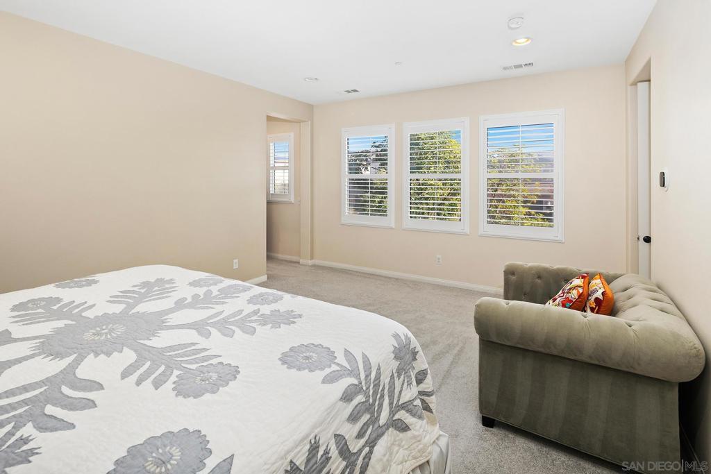 MLS #250042618SD image #20