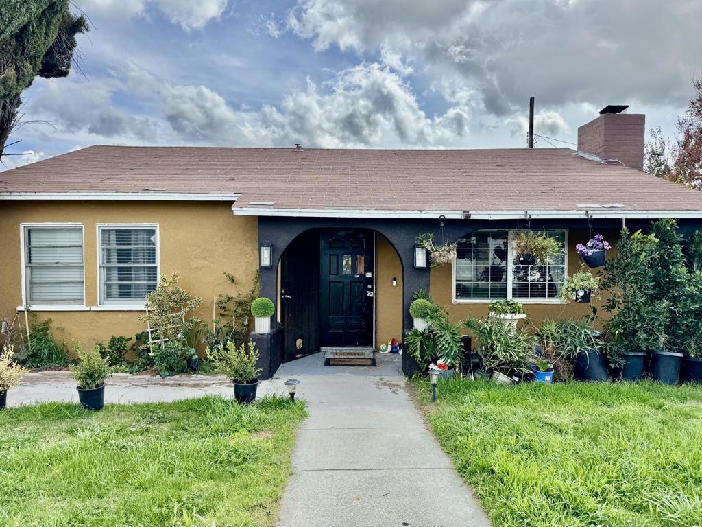 2356 W Hays Street