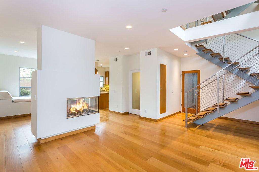 126 Pacific Street #4