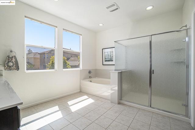 2776 Alves Ranch Rd, Pittsburg CA: https://media.crmls.org/mediaz/f17862a1-5051-47d2-9e6c-200d81d4b8d2.jpg