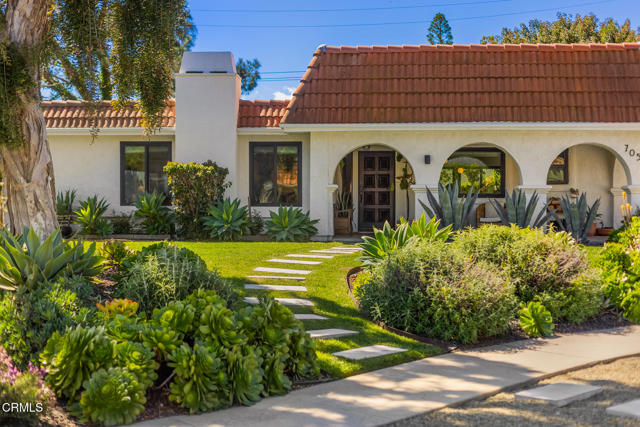 705 Alomar Street, Ojai CA: https://media.crmls.org/mediaz/f17883ea-a8c1-44ea-a6cf-2ecaa1d559f4.jpg
