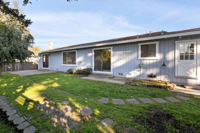 754 Vasques Drive, Half Moon Bay CA: https://media.crmls.org/mediaz/f179c9b5-f71c-4e52-880c-8636b3ffae94.jpg