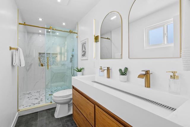 Image 16 of 40 For 13328 Silver Lake Dr