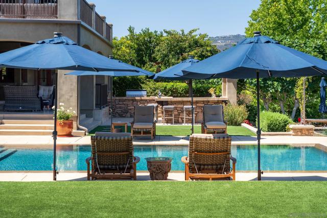 8053 High Time Ridge, San Diego CA: https://media.crmls.org/mediaz/f17b2c98-de1a-44bb-9092-77be9b702e29.jpg