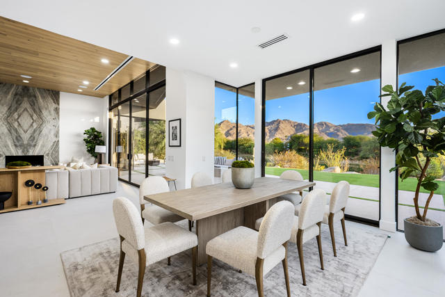 137 Kiva Drive Drive, Palm Desert CA: https://media.crmls.org/mediaz/f17bf398-76ab-4390-a76d-e477f4d306b6.jpg