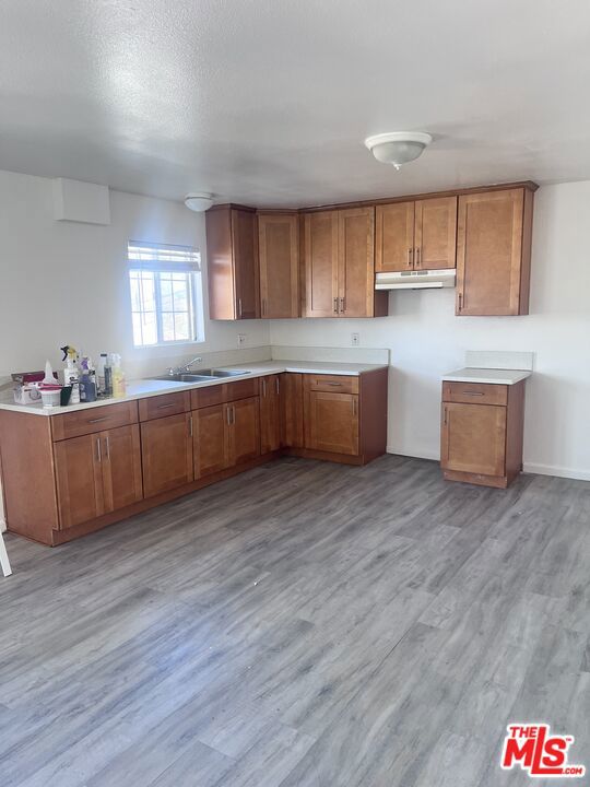 10516 S Broadway, Los Angeles CA: https://media.crmls.org/mediaz/f17d5fd8-cc48-49ee-b5af-a17eae22c3ef.jpg