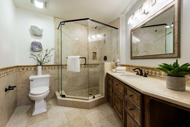 8 Reyna Place, Menlo Park CA: https://media.crmls.org/mediaz/f17eed3c-50d4-4e6c-b0e9-9ecf7a07e7df.jpg
