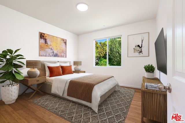 7050 Independence Avenue, Canoga Park CA: https://media.crmls.org/mediaz/f17f4198-56ab-49c9-9b1c-2a7cde4366cb.jpg