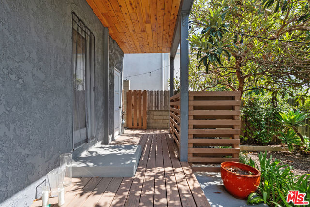 2136 Lemoyne Street, Los Angeles CA: https://media.crmls.org/mediaz/f17f4b04-7413-40a4-9750-8ae3503fef68.jpg