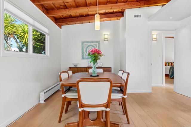 Detail Gallery Image 29 of 44 For 7209 Draper, La Jolla,  CA 92037 - 3 Beds | 3 Baths