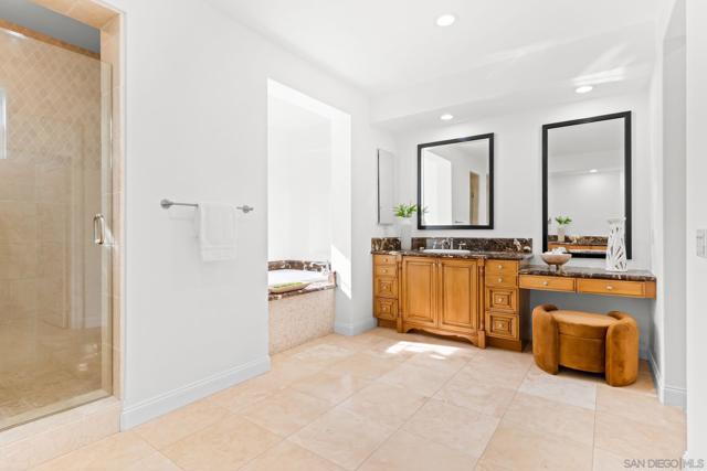 3219 Corte Paloma, Carlsbad CA: https://media.crmls.org/mediaz/f1819d54-dd78-4f01-92dd-1f6c7d323250.jpg