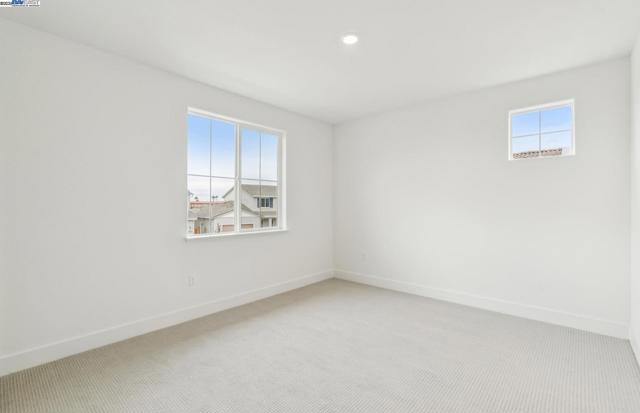 1552 Kasnak Drive, Manteca CA: https://media.crmls.org/mediaz/f181bd0b-6f44-497e-a4c7-0ec2a80f45ce.jpg