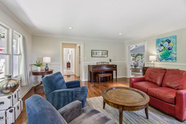 Detail Gallery Image 9 of 35 For 627 Linda Vista Ave, Pasadena,  CA 91105 - 3 Beds | 2/1 Baths